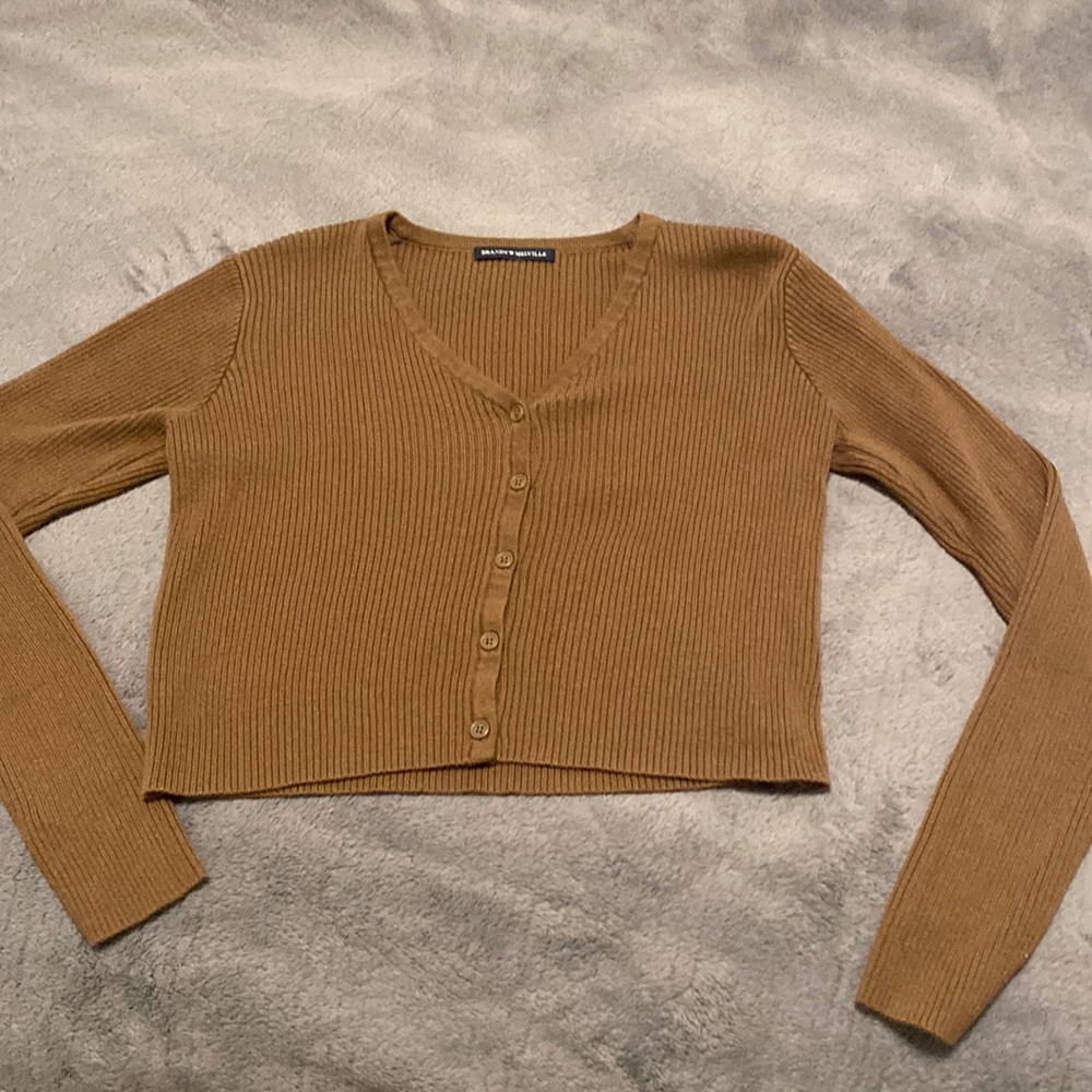 brandy Melville brown button fits all